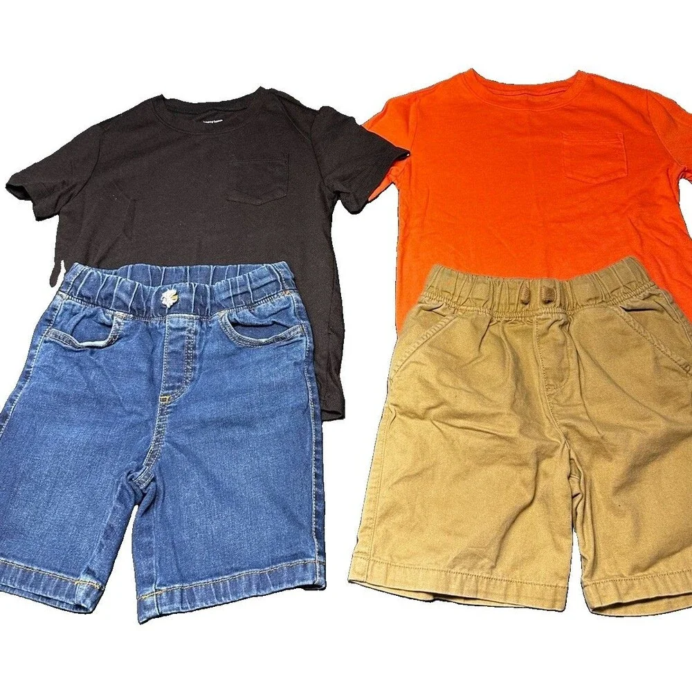 Boys 16-Piece Outfit Bundle Sz Small 6/7